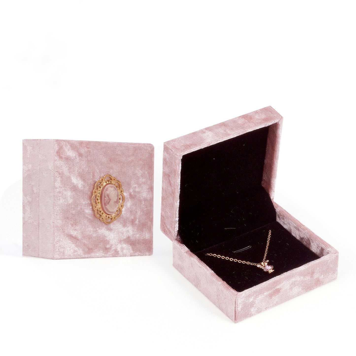 Scatola di Velluto Rosa per Collana con Cameo Vintage