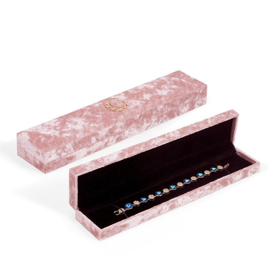 Scatola di Velluto Rosa per Bracciale con Cameo Vintage